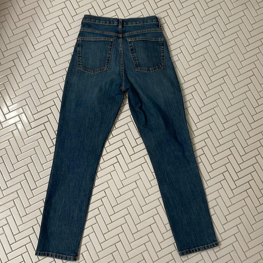 Everlane - Picture 5 of 5